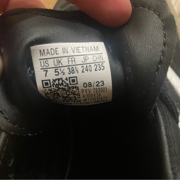 Adidas Sambaes - Picture 4 of 4